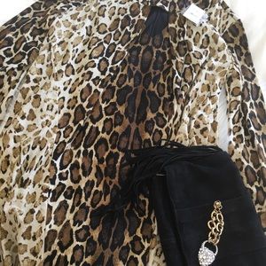 Long sleeve leopard dress
